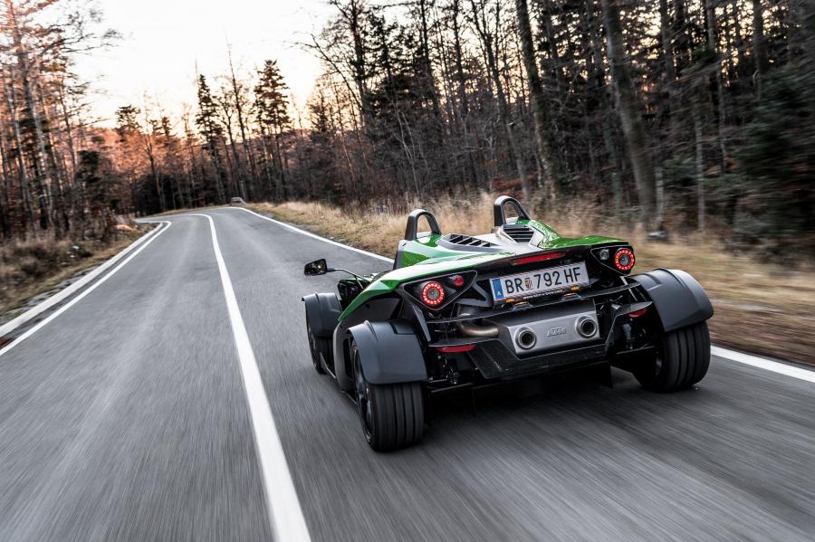  KTM X-Bow R 2016 года  (фото 14 из 20)
